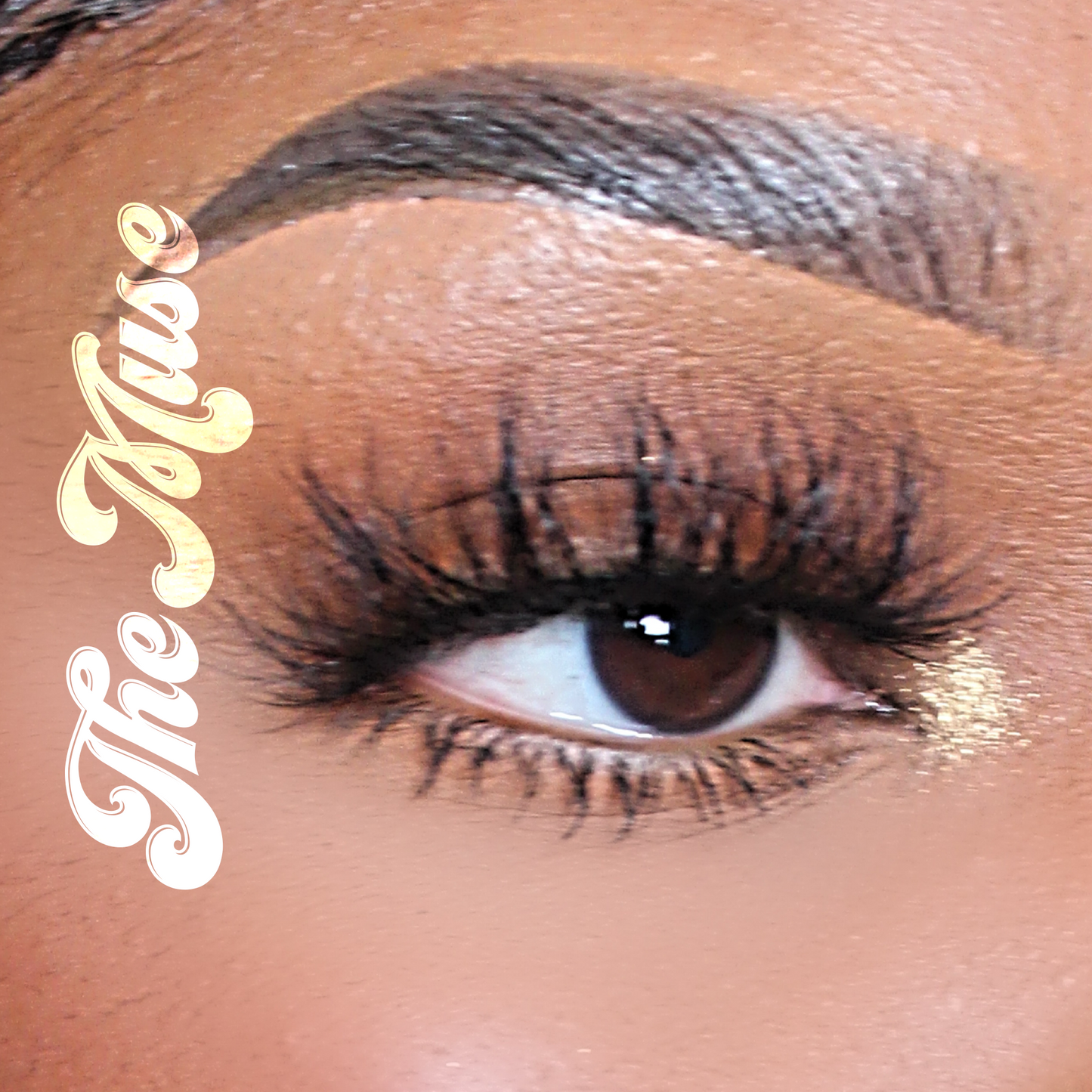 Voluminous Lash — The Muse